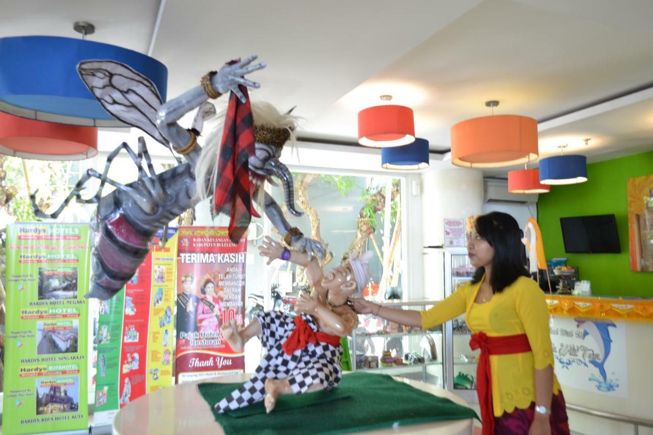 โรงแรมสิงคราชา ซีงาราจา ภายนอก รูปภาพ